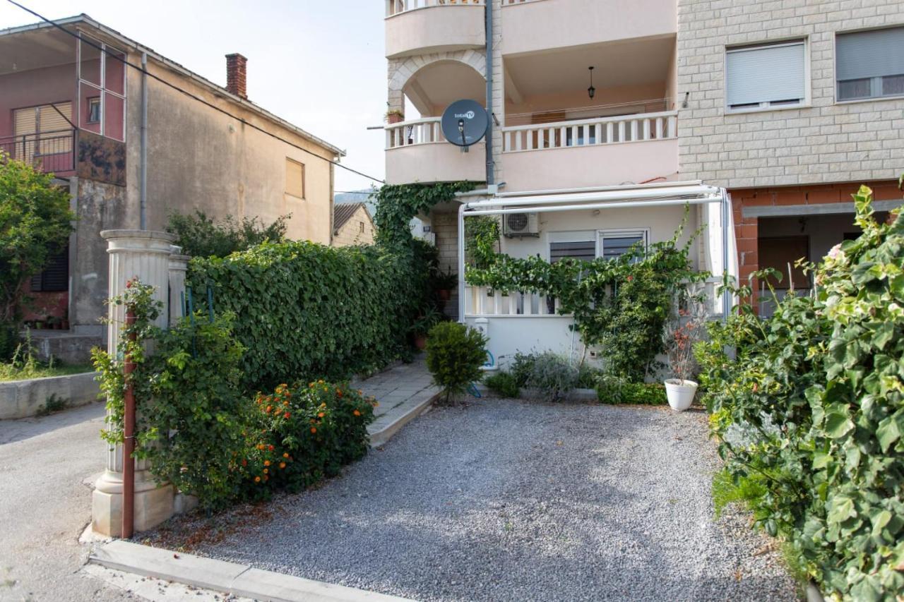Lux Apartment Ema Kaštela 외부 사진
