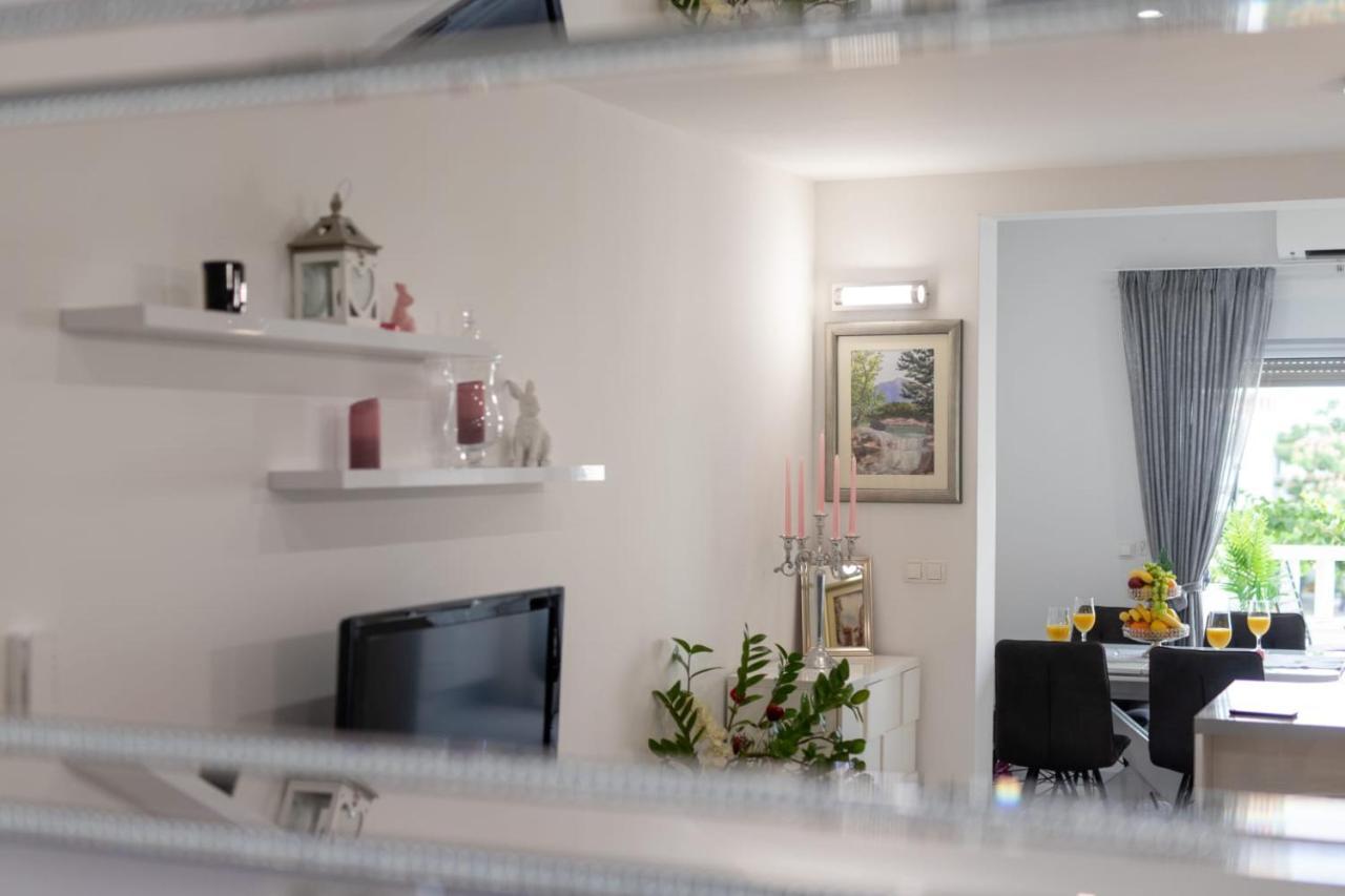 Lux Apartment Ema Kaštela 외부 사진